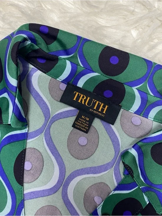TRUTH REPUBLIC GEOMETRIC PRINT BUTTON DOWN BLOUSE Y2K CYBER GRUNGE RETRO - Picture 2 of 6